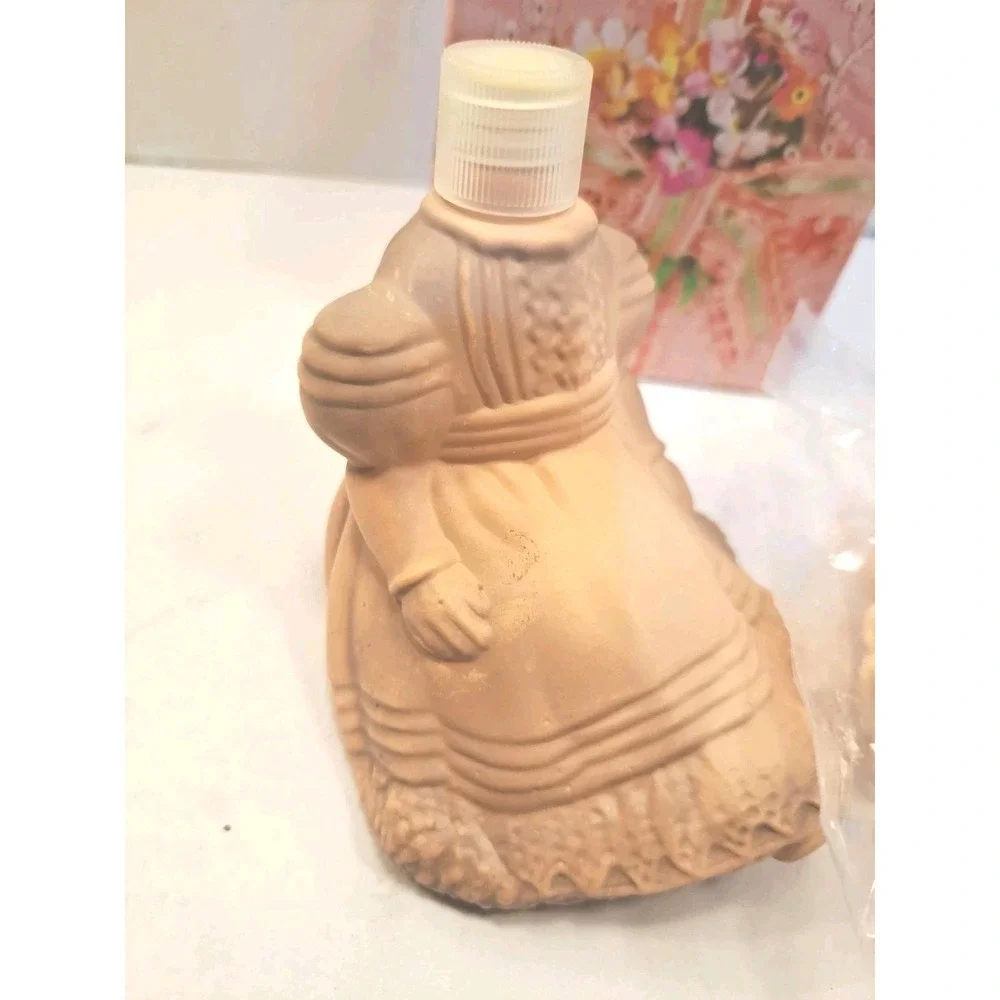 Avon Precious Pricilla Sweet Honesty Cologne Decanter Vintage